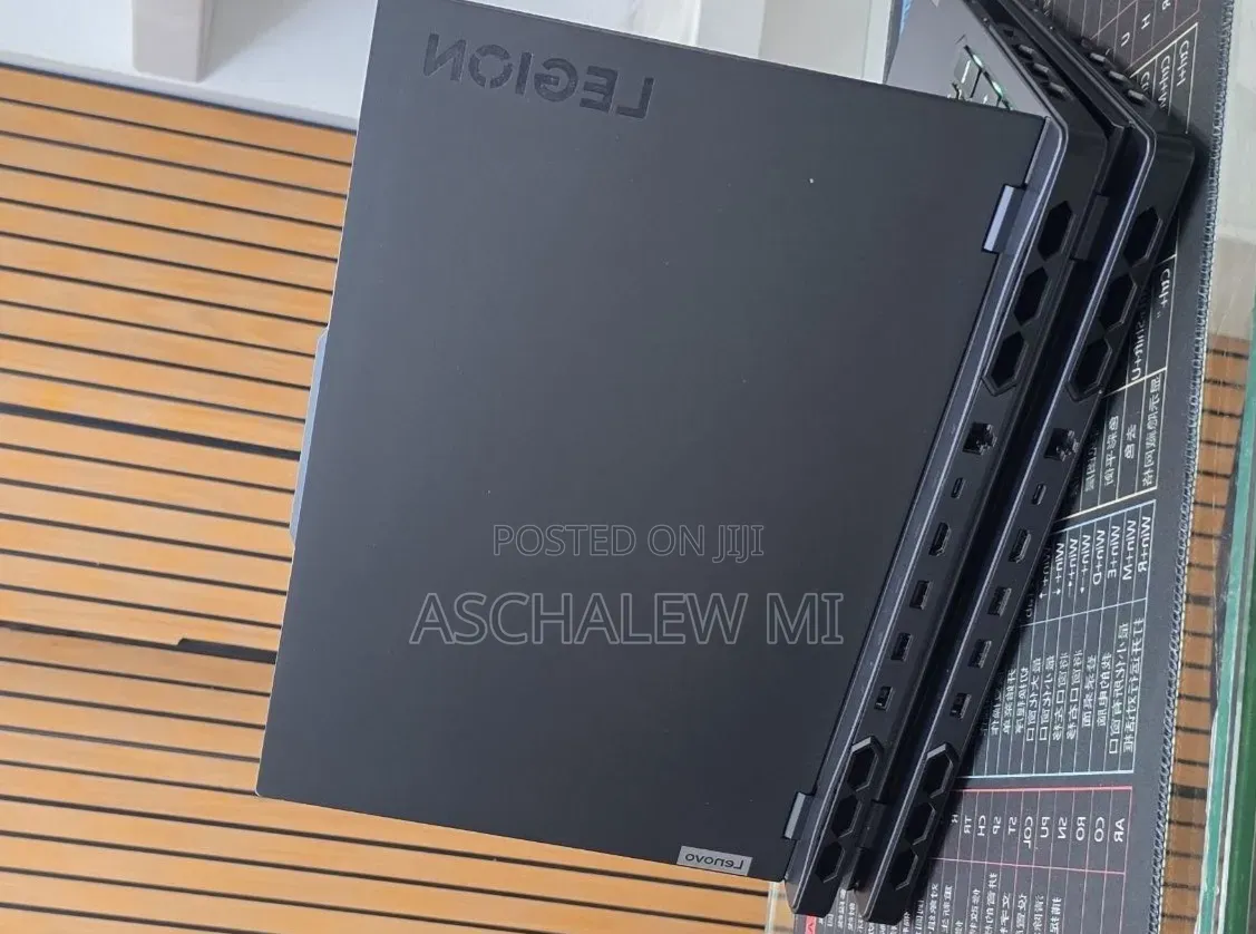 New Laptop Lenovo Legion Pro 7 48GB Intel Core i9 SSD 1T