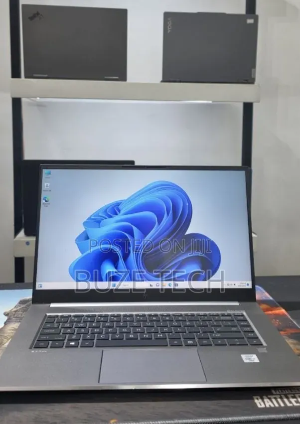 New Laptop HP 32GB Intel Core i7 SSD 512GB