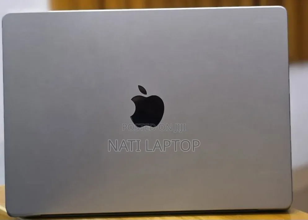 New Laptop Apple MacBook Pro 2021 M1 32GB Apple M1 Pro SSD 512GB