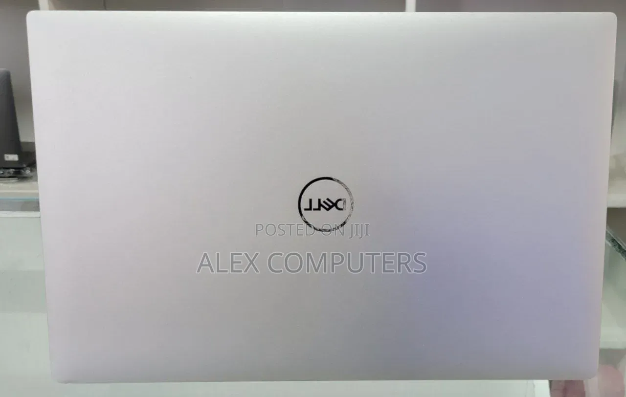New Laptop Dell Latitude 5530 16GB Intel Core i7 SSD 512GB