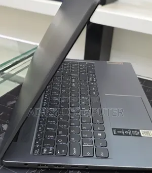New Laptop Lenovo Legion 5 8GB Intel Core i5 SSD 512GB