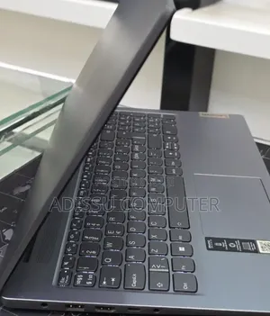New Laptop Lenovo Legion 5 8GB Intel Core i5 SSD 512GB