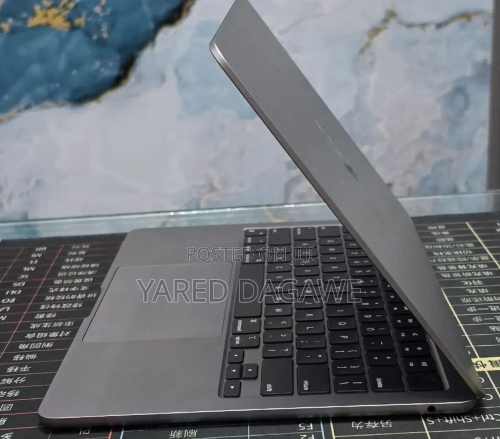 New Laptop Apple MacBook Air 2022 M2 16GB Apple M2 SSD 512GB