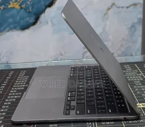 New Laptop Apple MacBook Air 2022 M2 16GB Apple M2 SSD 512GB