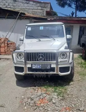 Mercedes-Benz G-Class 2000 White