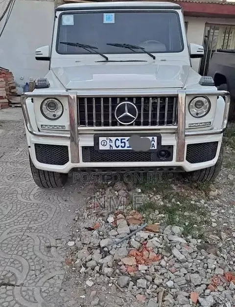 Mercedes-Benz G-Class 2000 White