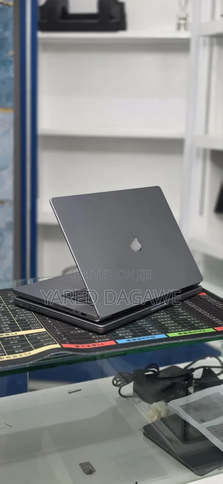 New Laptop Apple MacBook Pro 2021 M1 Max 32GB Apple M1 Max SSD 512GB