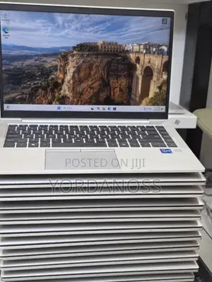New Laptop HP EliteBook 840 G10 16GB Intel Core i7 SSD 512GB
