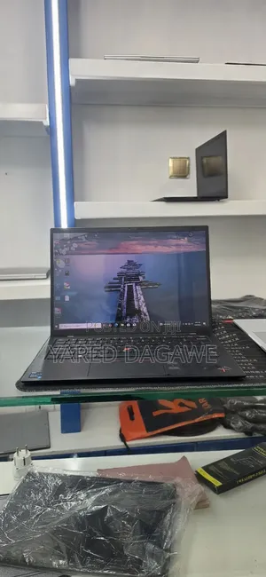 New Laptop Lenovo ThinkPad X1 Carbon 16GB Intel Core i5 SSD 512GB