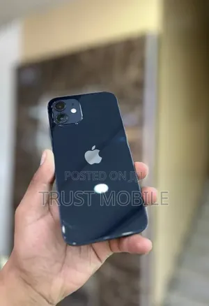Apple iPhone 12 64 GB Black
