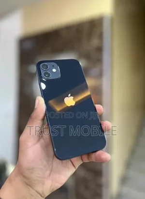 Apple iPhone 12 64 GB Black