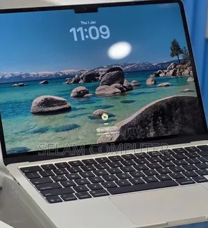 New Laptop Apple MacBook Pro 2024 M4 16GB Apple M4 SSD 256GB