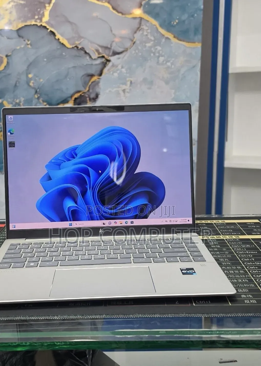 New Laptop HP Pavilion 14 16GB Intel Core i7 SSD 1T