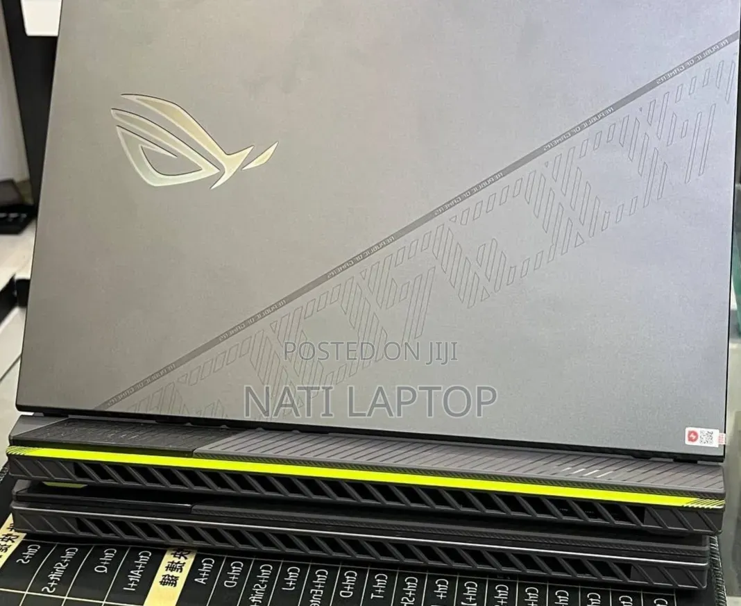 New Laptop Asus ROG Strix G15 16GB Intel Core i9 SSD 1T