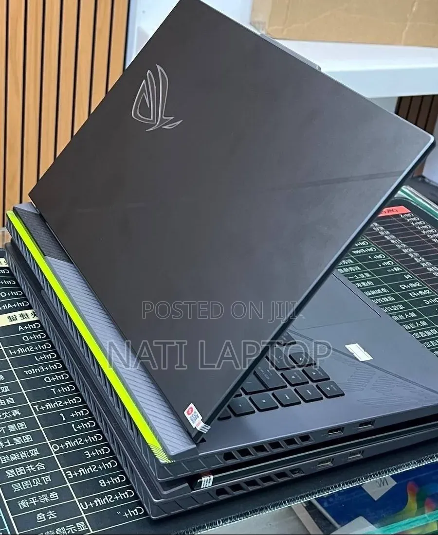 New Laptop Asus ROG Strix G15 16GB Intel Core i9 SSD 1T