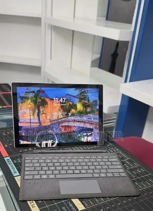 New Laptop Microsoft Surface Pro 7 16GB Intel Core i7 SSD 1T