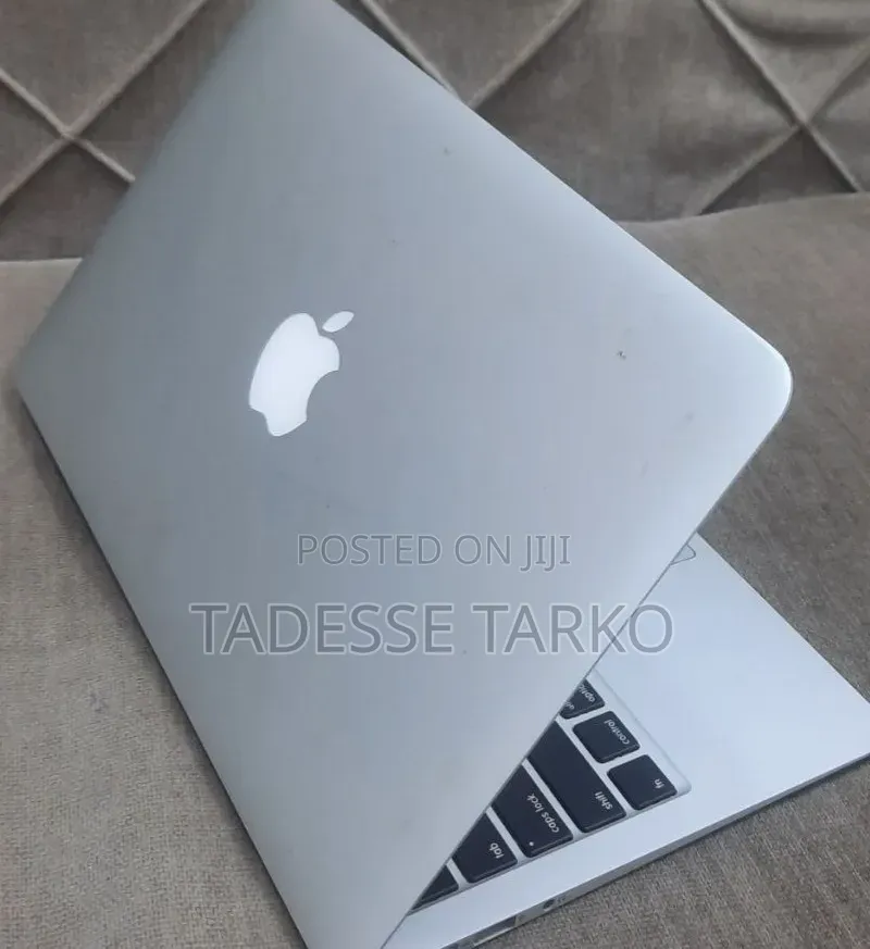 New Laptop Apple MacBook Air 2015 4GB Intel Core i5 HDD 500GB