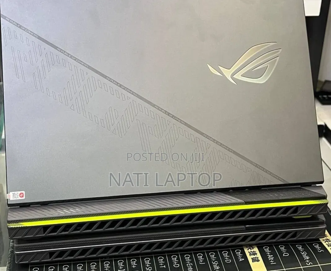 New Laptop Asus ROG Strix G15 16GB Intel Core i9 SSD 1T