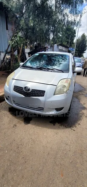 Toyota Yaris 2007 Silver