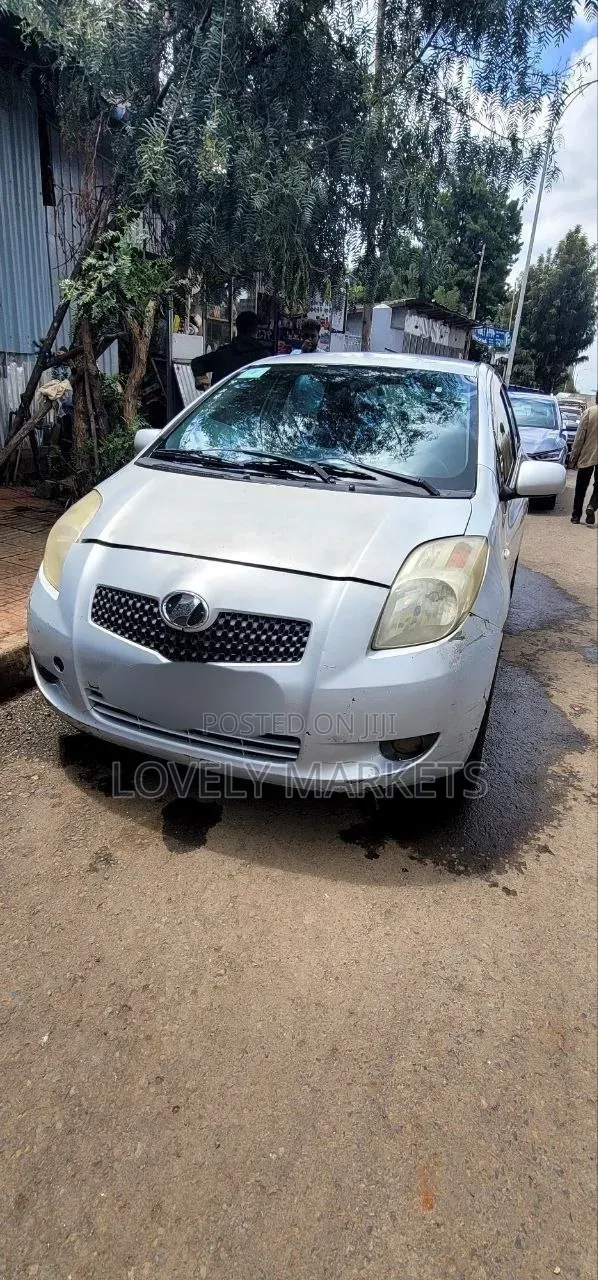 Toyota Yaris 2007 Silver