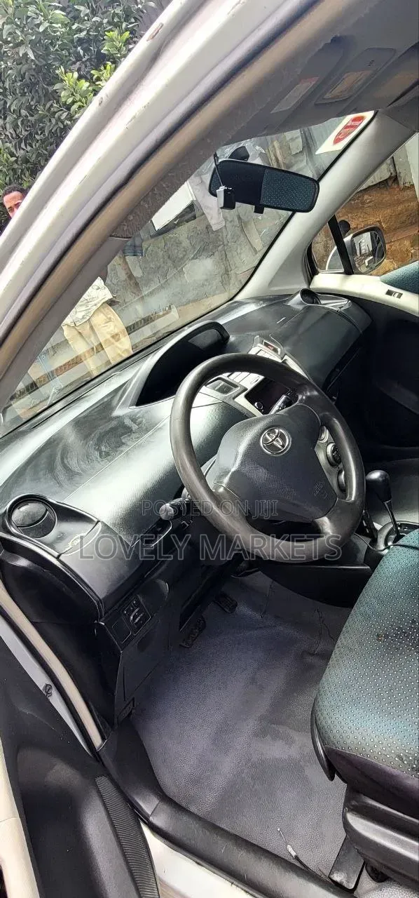 Toyota Yaris 2007 Silver