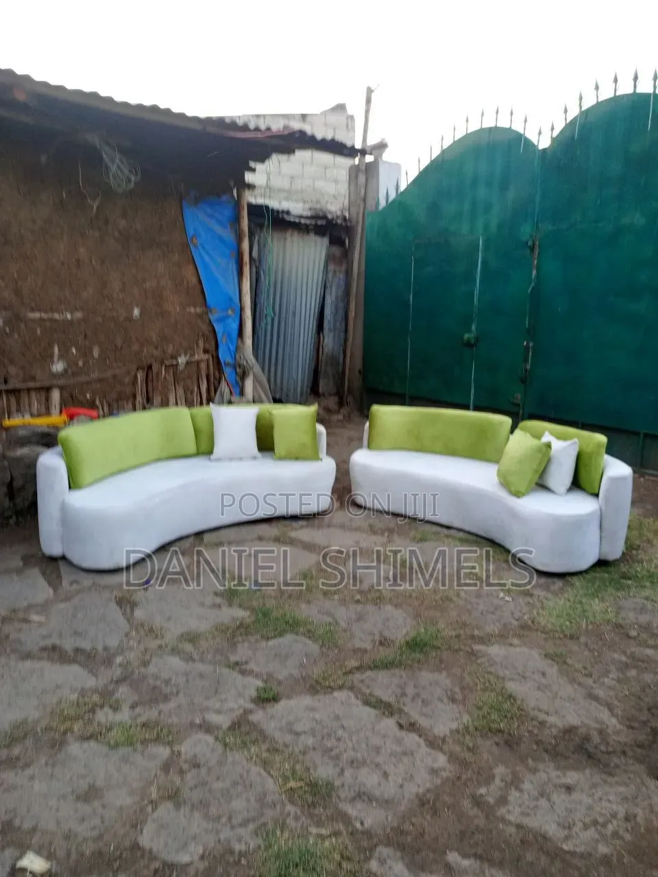 Stylish Curved Sofa Set