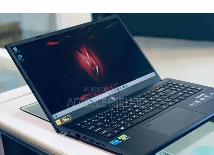 New Laptop Acer Nitro V 15 16GB AMD Ryzen 5 SSD 512GB