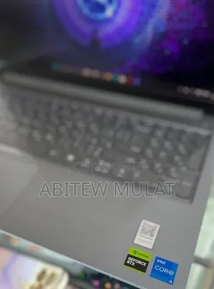 New Laptop Lenovo LOQ 15IRH8 16GB AMD Ryzen 7 SSD 512GB