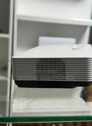 Sony VPL-DX2021 Projector