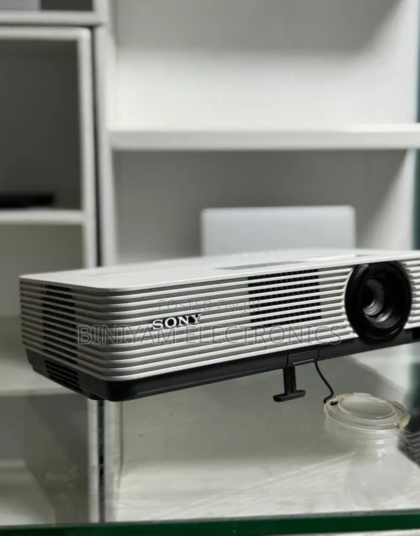 Sony VPL-DX2021 Projector