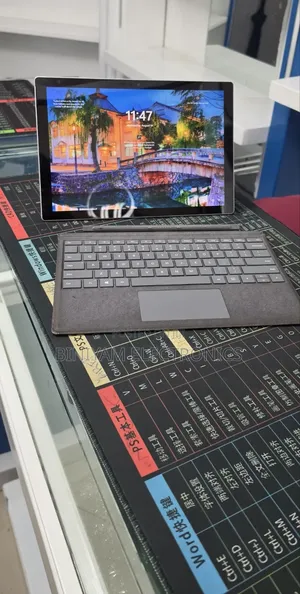 New Laptop Microsoft Surface Pro 7 32GB Intel Core i7 SSD 1T