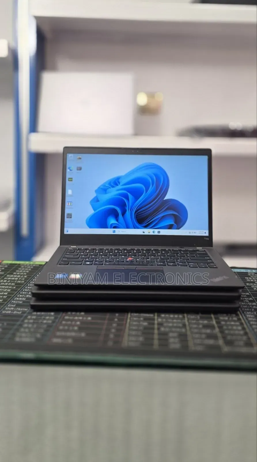 New Laptop Lenovo ThinkPad T14s G4 16GB Intel Core i5 SSD 512GB