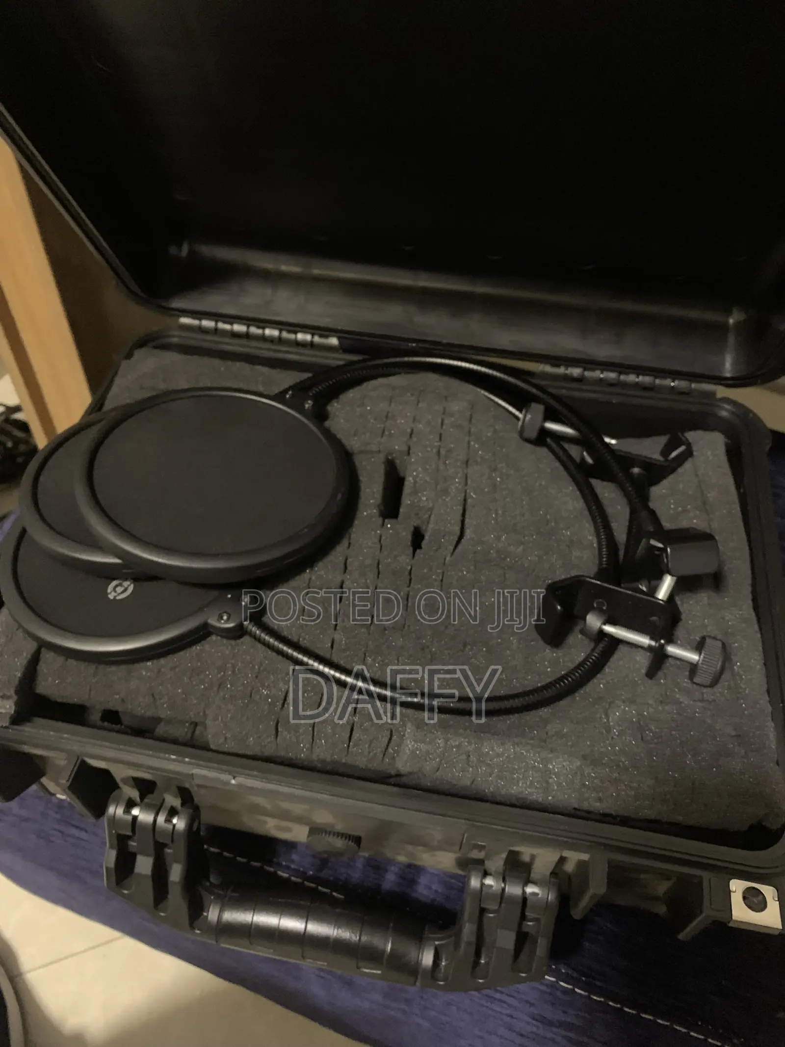 Zoom H8 12-Track Portable Recorder