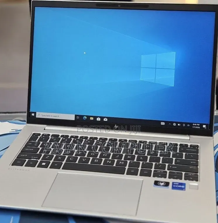 New Laptop HP EliteBook 840 G10 16GB Intel Core i7 SSD 512GB