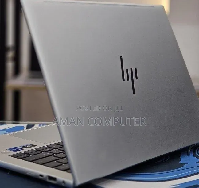 New Laptop HP EliteBook 840 G10 16GB Intel Core i7 SSD 512GB