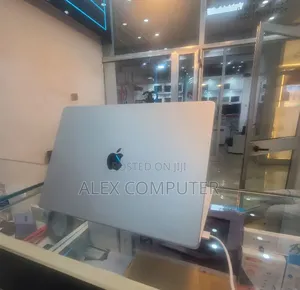 New Laptop Apple MacBook Pro 2021 M1 Max 32GB Apple M1 Max SSD 1T