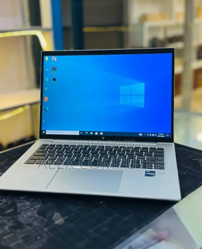 New Laptop HP EliteBook 840 G9 16GB Intel Core i7 SSD 512GB