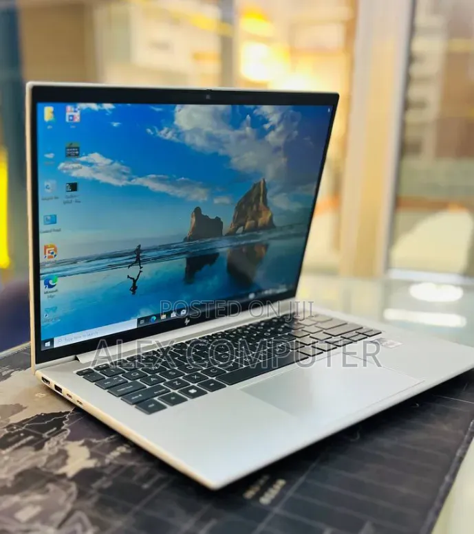 New Laptop HP EliteBook 840 G9 16GB Intel Core i7 SSD 512GB