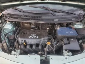 Toyota Yaris 2006