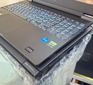 New Laptop HP Victus 15 16GB Intel Core i5 SSD 1T