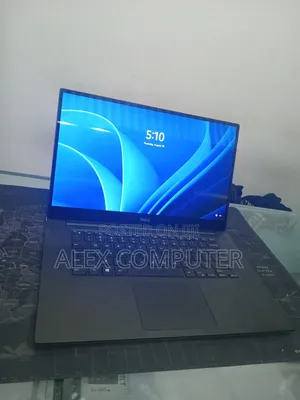 New Laptop Dell XPS 15 16GB Intel Core i7 SSD 512GB