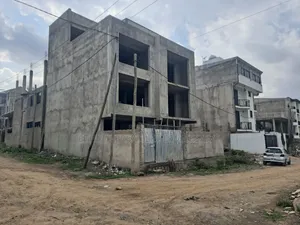 5bdrm House in Private, Bole for sale