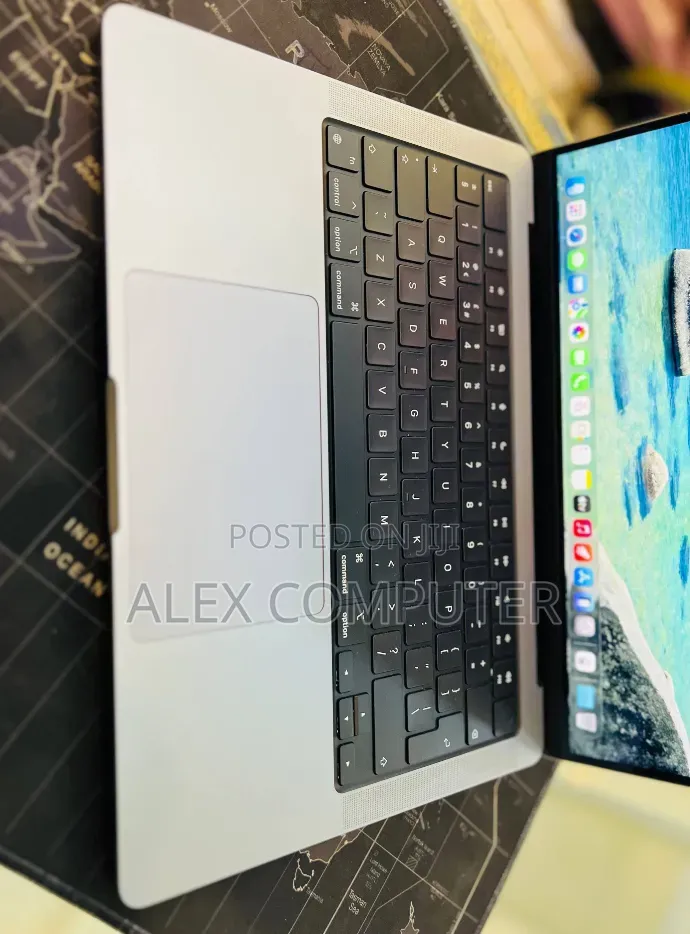 New Laptop Apple MacBook Pro 2021 M1 16GB Apple M1 Pro SSD 512GB