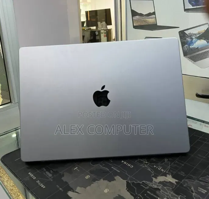 New Laptop Apple MacBook Pro 2021 M1 32GB Apple M1 Pro SSD 512GB