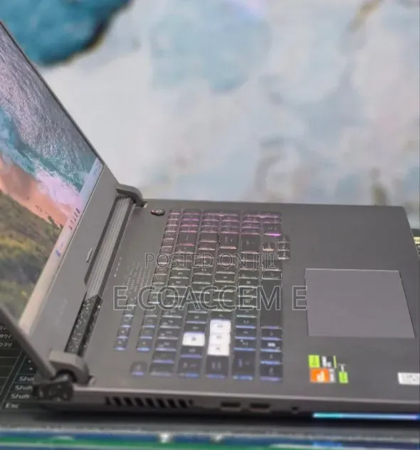 New Laptop Asus 8GB AMD Ryzen 9 SSD 1T