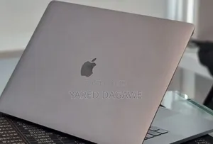 New Laptop Apple MacBook Pro 2019 16GB Intel Core i9 SSD 2T
