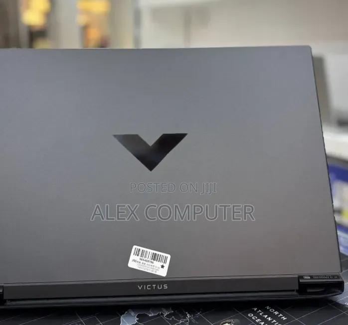 New Laptop HP Victus 16 16GB Intel Core i7 SSD 1T