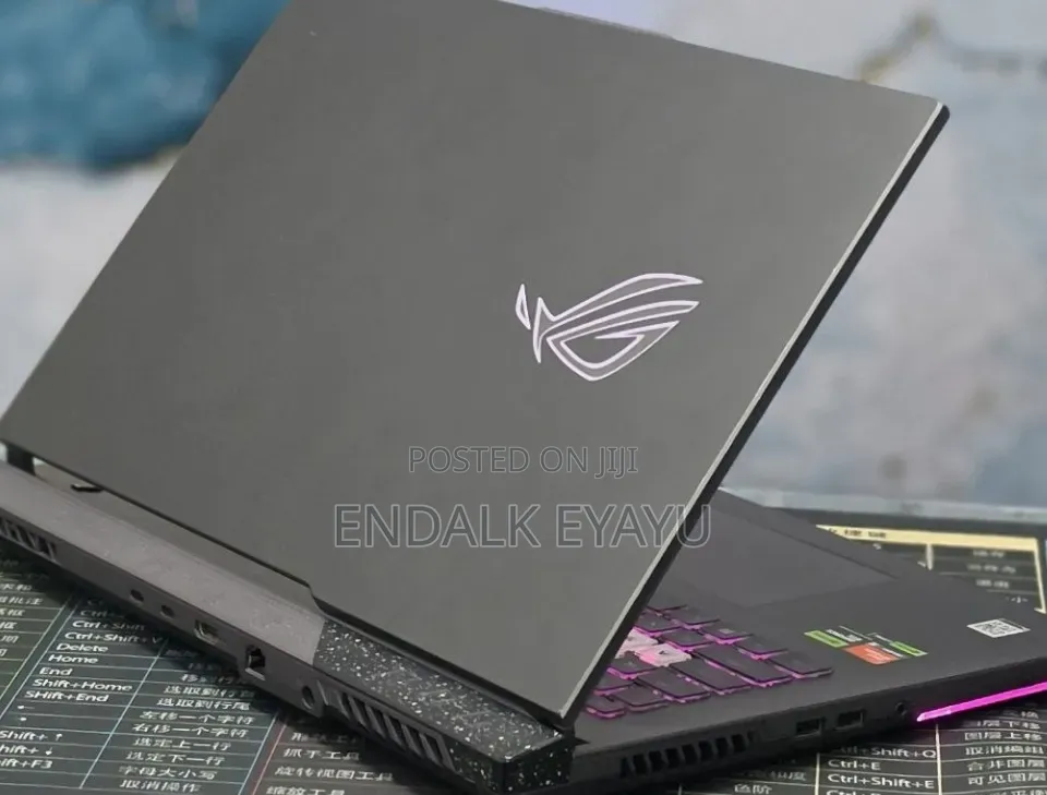 New Laptop Asus G71G 16GB AMD Ryzen 9 SSD 1T