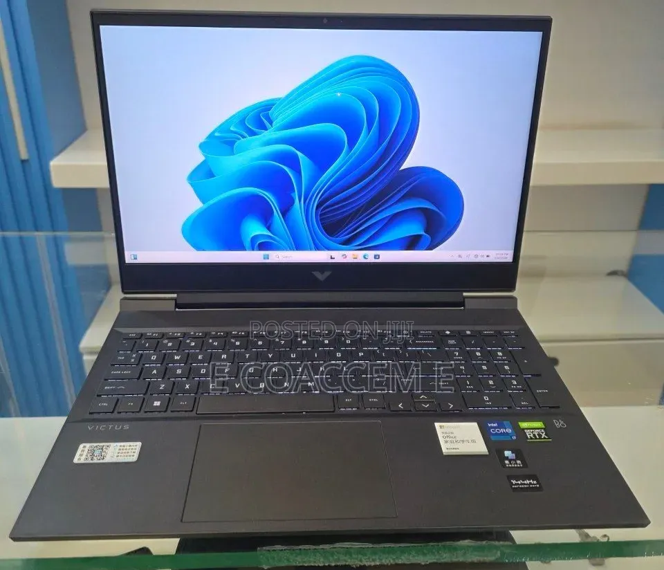 New Laptop HP 16GB Intel Core i7 SSD 512GB