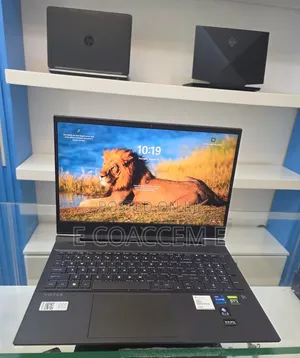 New Laptop HP 16GB Intel Core i7 SSD 512GB